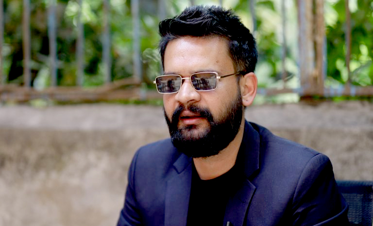 सडकमा निर्माण सामग्री छाड्नेलाई काठमाडौं महानगरले कारबाही गर्ने