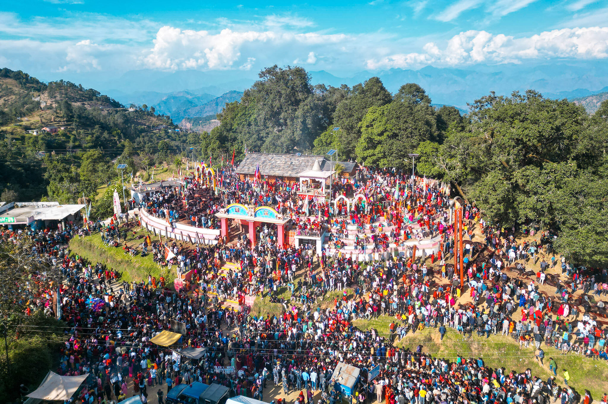 बैतडीको प्रसिद्ध निङ्गलाशैनी भगवती मन्दिरमा झण्डै ३ सय राँगा र&hellip;