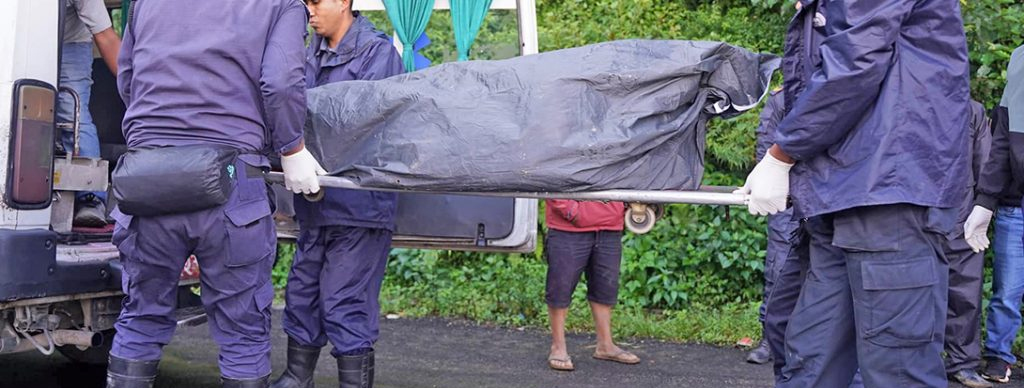 रुखमा बाँधेर जलाएको अवस्थामा भेटिएको शवको सनाखत