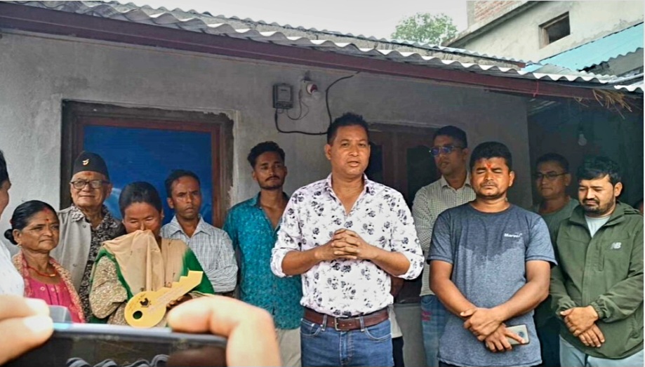 मनहरी गाउँपालिका अध्यक्ष रन्जन कालाखेतीले आफ्नो पारिश्रमिक सेवा सुविधा बाट&hellip;