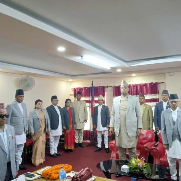 बागमती प्रदेश मन्त्रिपरिषद् पूर्णता, मन्त्री संख्या १४ पुगे