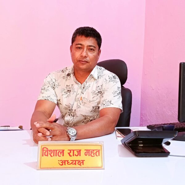 बोल्दा बहिष्कार, चुप बस्दा स्वीकार—कस्तो राजनीति?…