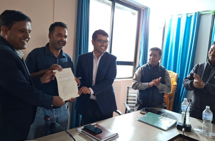 मकवानपुरमा करदाता सेवा विस्तार गर्न आन्तरिक राजश्व कार्यालय र थाहा नगरपालिकाबीच समझदारी