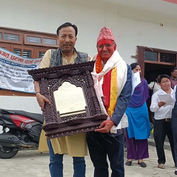 हेटौंडा–३ का वडा सचिव ढुंगेल सेवा निवृत्त, सम्मानसहित विदाइ