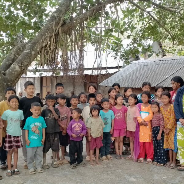 मनहरी–२ मा बाल समूह गठन तथा…