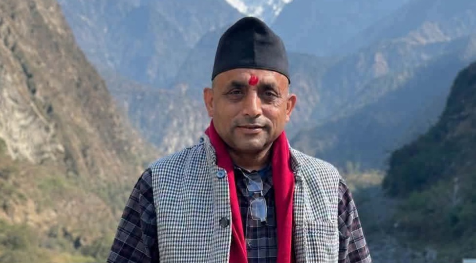 नारायणी यातायात व्यवसायी संघको अध्यक्षमा सरोजकुमार खनाल…