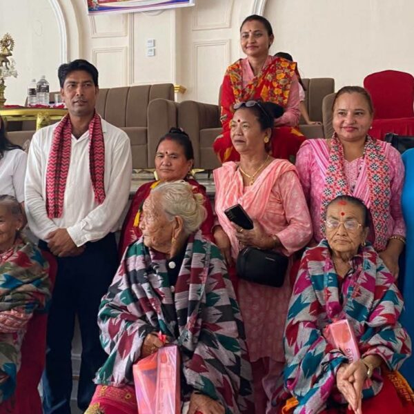 ज्येष्ठ नागरिकको अनुभव नयाँ पुस्ताका लागि सम्पत्ति : हेटौँडा–१ मा १२ जना सम्मानित