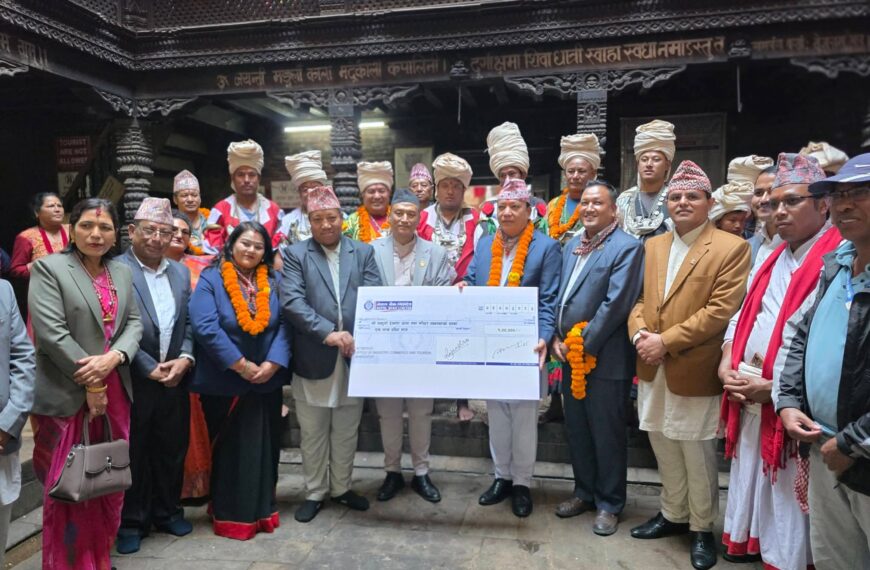 कोजाग्रत पूर्णिमामा नवदुर्गा भवानीको दर्शन, जात्रा सञ्चालनका लागि एक लाख सहयोग