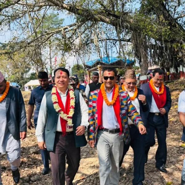 मुख्यमन्त्री मगरद्वारा सिन्धुलीका धार्मिक स्थल, स्वास्थ्य संस्था र कृषि कलेजको निरीक्षण